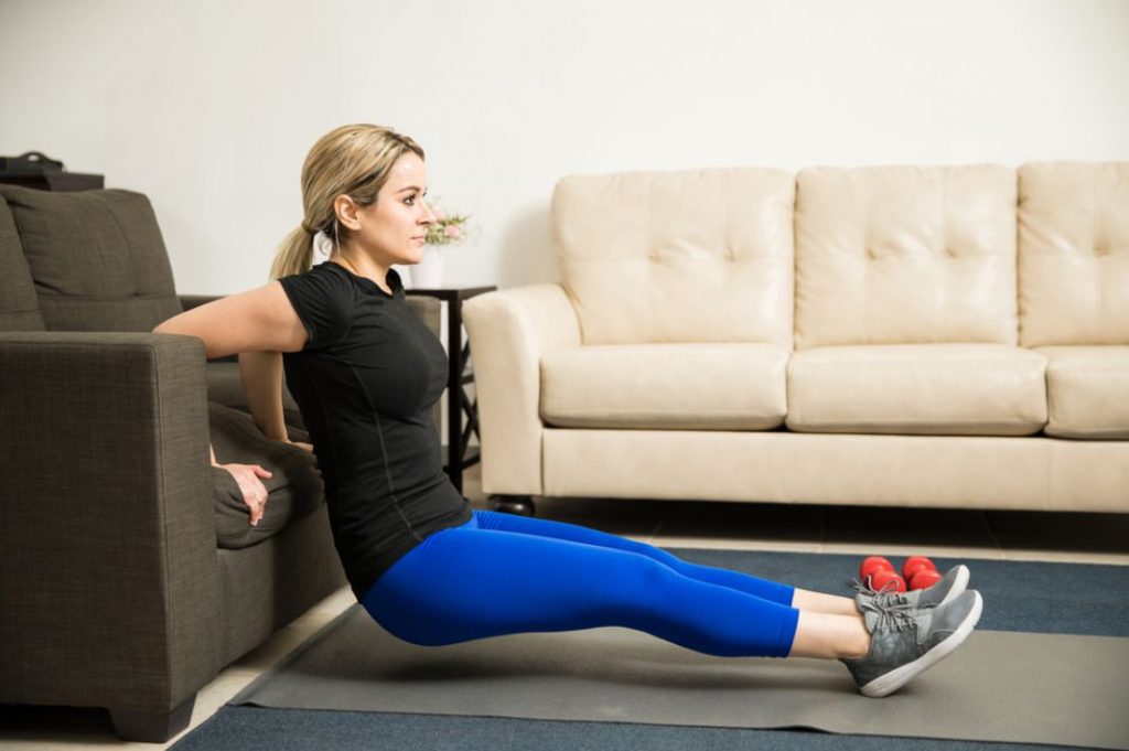 Tricep Dips 5 Quick Workouts you can do in your hotel room